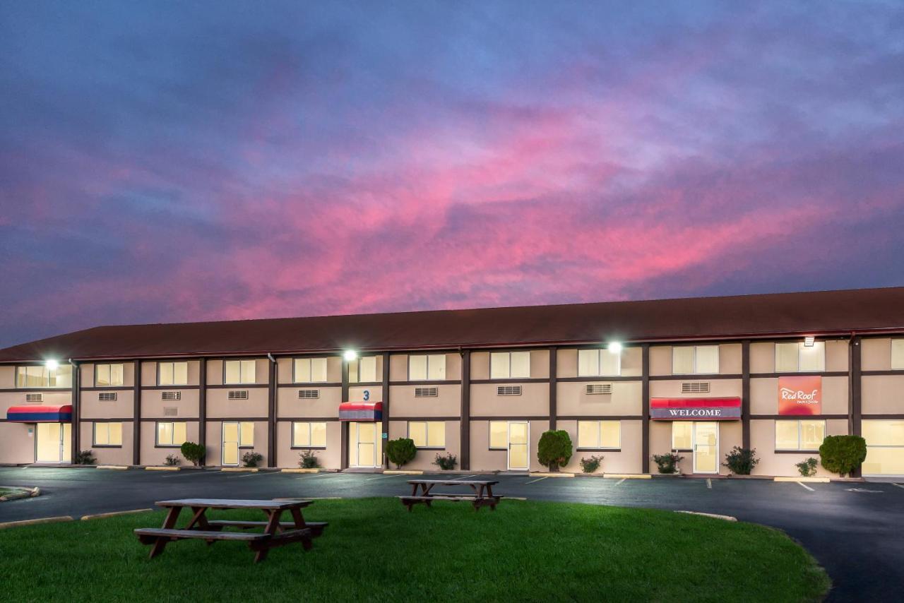 Red Roof Inn & Suites Wapakoneta Εξωτερικό φωτογραφία