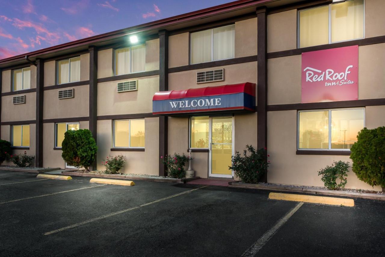 Red Roof Inn & Suites Wapakoneta Εξωτερικό φωτογραφία