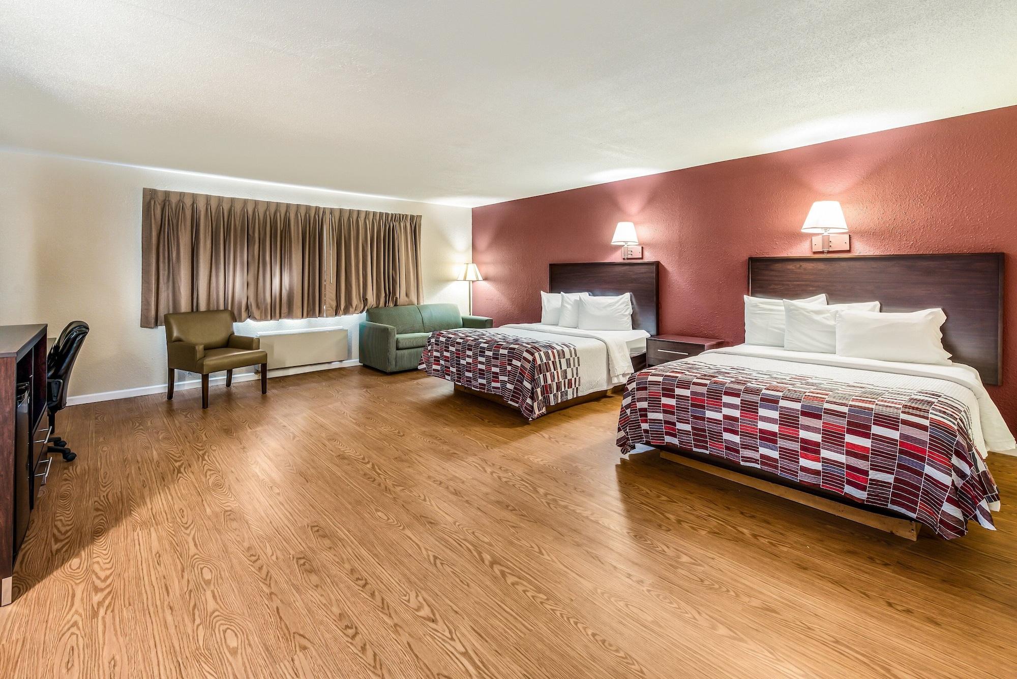 Red Roof Inn & Suites Wapakoneta Εξωτερικό φωτογραφία