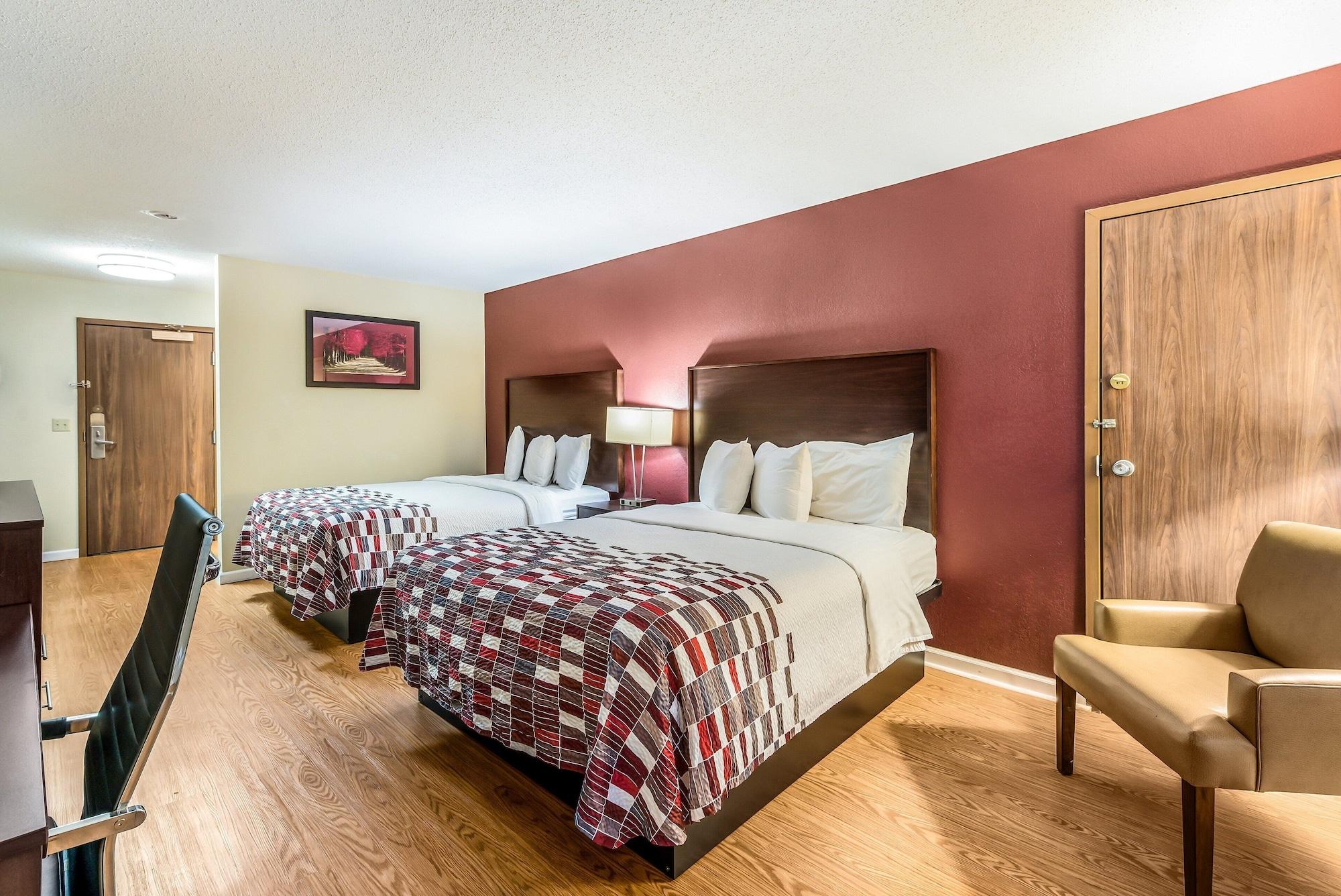 Red Roof Inn & Suites Wapakoneta Εξωτερικό φωτογραφία