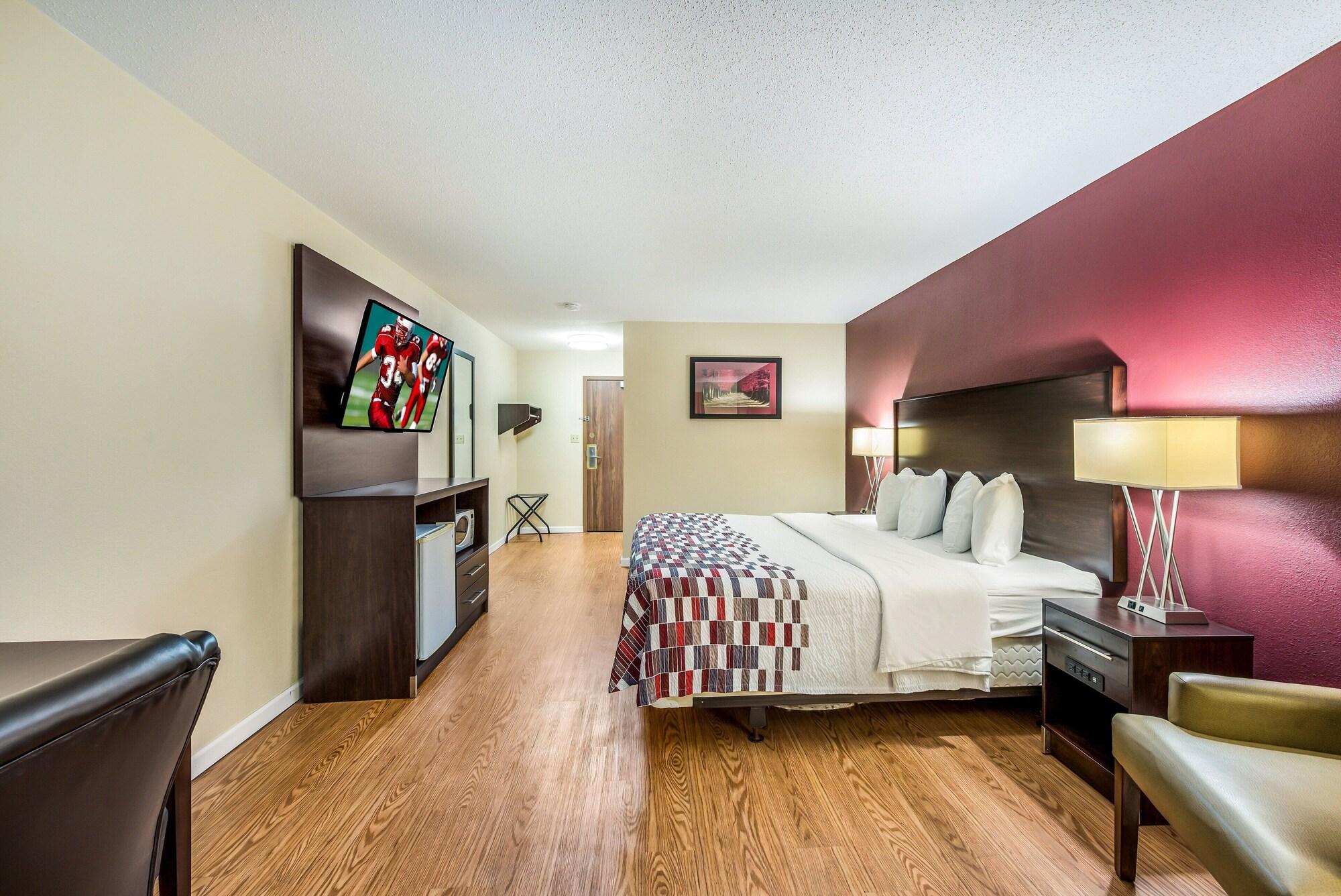 Red Roof Inn & Suites Wapakoneta Εξωτερικό φωτογραφία