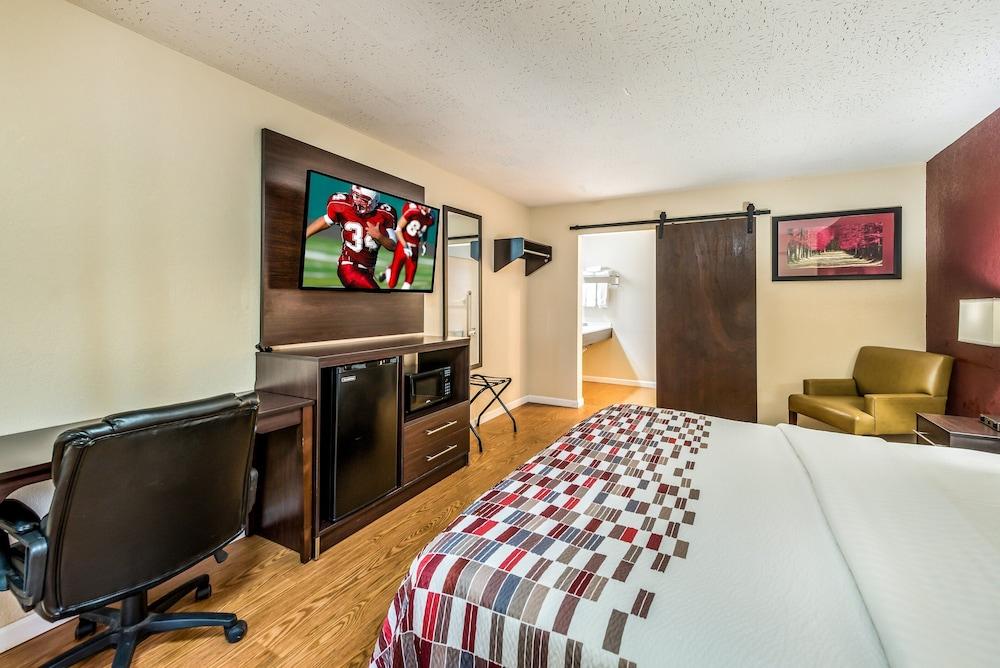 Red Roof Inn & Suites Wapakoneta Εξωτερικό φωτογραφία